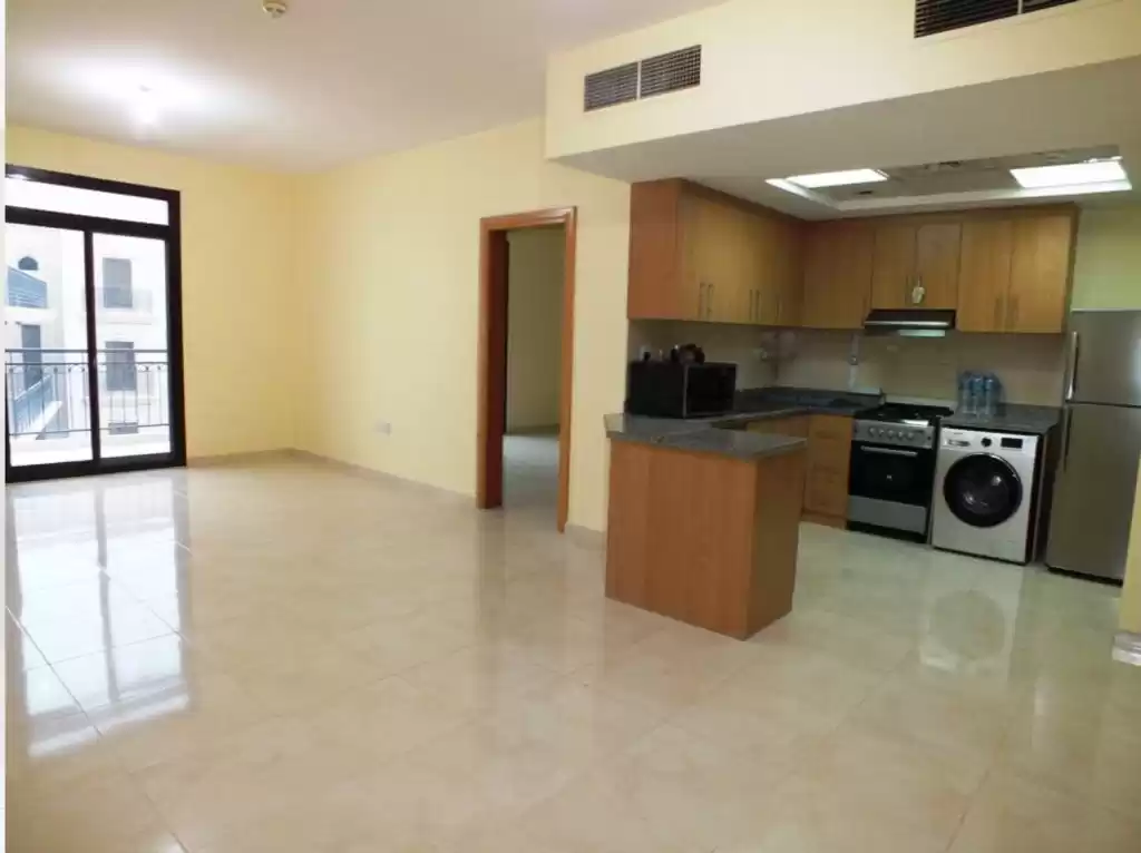 Résidentiel Propriété prête 1 chambre S / F Appartement  a louer au Al-Sadd , Doha #8247 - 1  image 